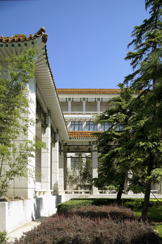 改造后的庭院.jpg 改造后的庭院.jpg