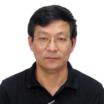 王卫照片 拷贝.jpg